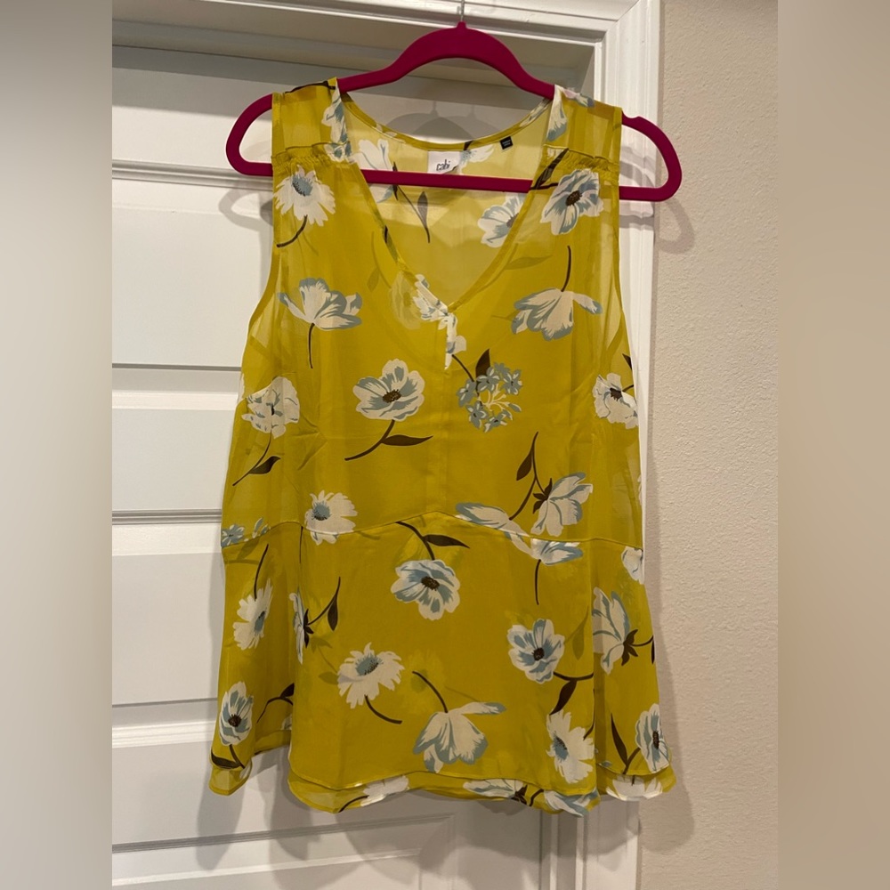 Cabi - size L top - new without tags